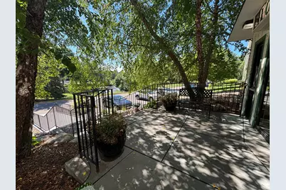10521 Cedar Lake Road #411, Minnetonka, MN 55305 - Photo 3