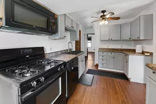 325 Prentice St S, Clayton, WI 54004 - Photo 5
