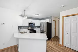 17471 Gettysburg Way, Lakeville, MN 55044 - Photo 13