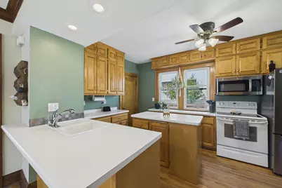 1334 Searle Street, Saint Paul, MN 55130 - Photo 9