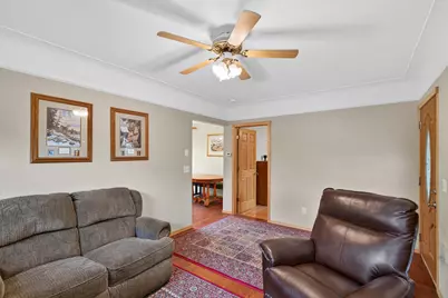3901 Quail Avenue N, Robbinsdale, MN 55422 - Photo 5