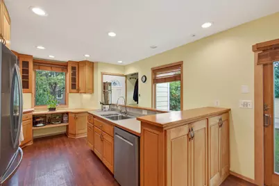 3901 Quail Avenue N, Robbinsdale, MN 55422 - Photo 9