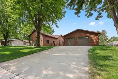 1215 35th Avenue N, Saint Cloud, MN 56303 - Photo 3