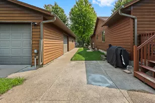1215 35th Ave N, Saint Cloud, MN 56303 - Photo 7