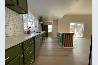 321 7th Street SW, Willmar, MN 56201 - Photo 11