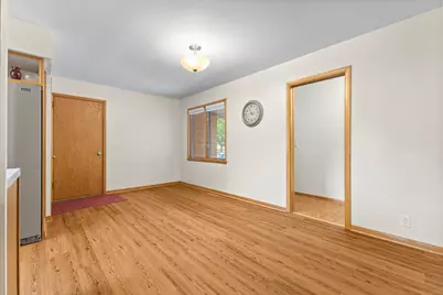 345 Sunset Lane N, Cambridge, MN 55008 - Photo 9