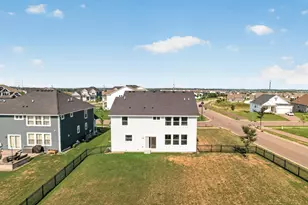 8384 Yearling Trl, Woodbury, MN 55129 - Photo 59