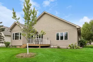 19110 Inndale Dr, Lakeville, MN 55044 - Photo 33