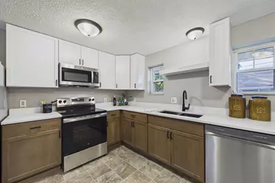 920 Farrington Street, Saint Paul, MN 55117 - Photo 7