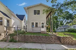 920 Farrington St, Saint Paul, MN 55117 - Photo 3