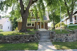 116 Grant Street S, Lake Benton, MN 56149 - Photo 1