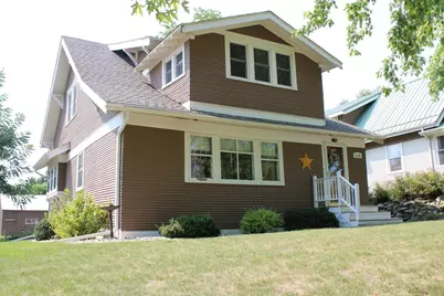 116 Grant Street S, Lake Benton, MN 56149 - Photo 3
