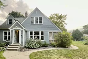 2714 McKinley Street NE, Minneapolis, MN 55418 - Photo 1