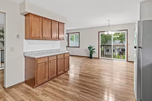 3749 Goodwin Ct N, Oakdale, MN 55128 - Photo 13
