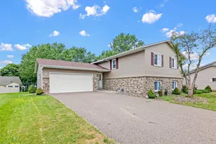 3749 Goodwin Ct N, Oakdale, MN 55128 - Photo 1