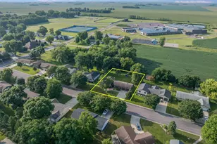 702 8th St SW, Wells, MN 56097 - Photo 73