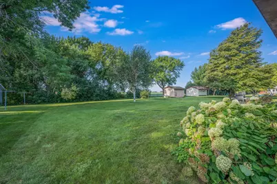 702 8th Street SW, Wells, MN 56097 - Photo 33