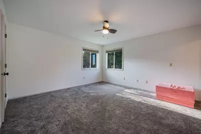 702 8th Street SW, Wells, MN 56097 - Photo 13
