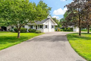 3567 Leroy St, Deephaven, MN 55391 - Photo 3