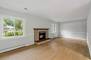 3567 Leroy St, Deephaven, MN 55391 - Photo 9