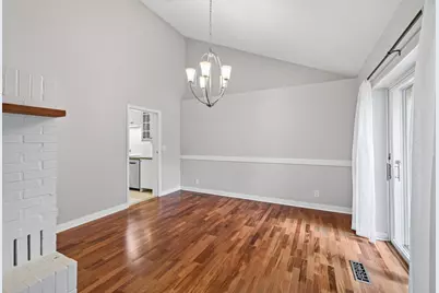 2420 Simpson Street, Roseville, MN 55113 - Photo 13