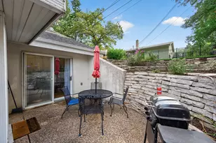 2420 Simpson St, Roseville, MN 55113 - Photo 47