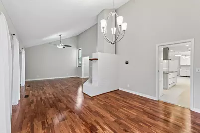 2420 Simpson Street, Roseville, MN 55113 - Photo 15