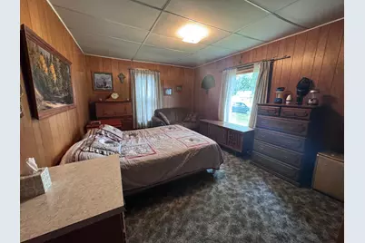 185 Red Lake Avenue E, Plummer, MN 56748 - Photo 9
