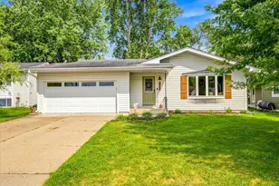 4784 Sandra Ln, White Bear Lake, MN 55110 - Photo 1