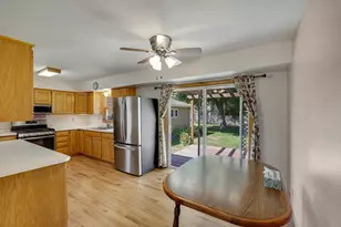 7314 Hayes St NE, Fridley, MN 55432 - Photo 7