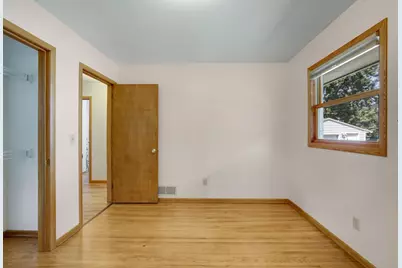 7314 Hayes Street NE, Fridley, MN 55432 - Photo 15
