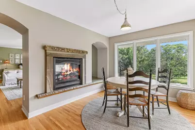 15803 Holdridge Road E, Wayzata, MN 55391 - Photo 11