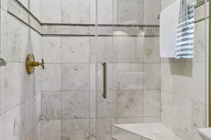 15803 Holdridge Rd E, Wayzata, MN 55391 - Photo 23