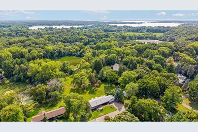 15803 Holdridge Road E, Wayzata, MN 55391 - Photo 51