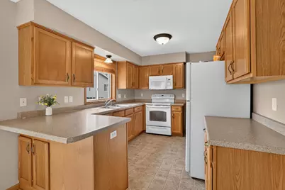 327 10th Avenue NW, Byron, MN 55920 - Photo 7