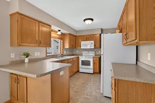 327 10th Ave NW, Byron, MN 55920 - Photo 7