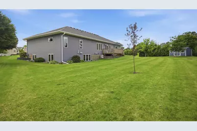 1572 Gray Fox Drive NE, Owatonna, MN 55060 - Photo 43