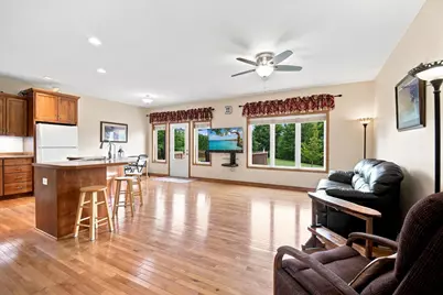1572 Gray Fox Drive NE, Owatonna, MN 55060 - Photo 7