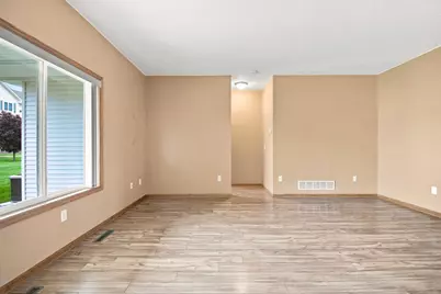 621 Ashley Lane, Owatonna, MN 55060 - Photo 13