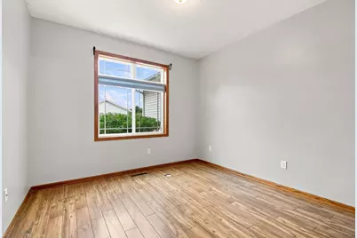 621 Ashley Lane, Owatonna, MN 55060 - Photo 19
