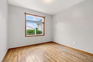 621 Ashley Ln, Owatonna, MN 55060 - Photo 19
