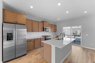 1523 Trellis Ln, West Saint Paul, MN 55118 - Photo 3