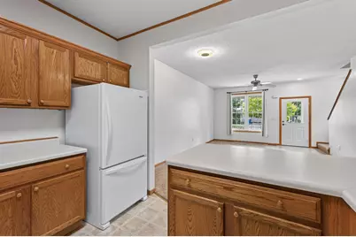 1012 Heldt Street, Chaska, MN 55318 - Photo 7