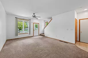 1012 Heldt St, Chaska, MN 55318 - Photo 3