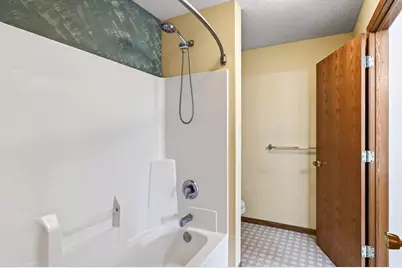 1012 Heldt Street, Chaska, MN 55318 - Photo 13