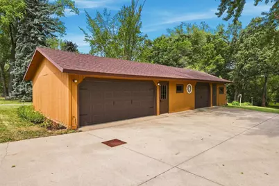 1703 2nd Street SE, Saint Cloud, MN 56304 - Photo 3