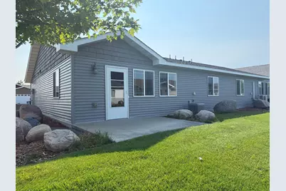 1615 30th Street NW #23, Bemidji, MN 56601 - Photo 5