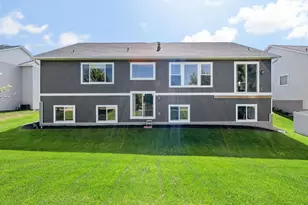 4538 Savanna Trail, Chaska, MN 55318 - Photo 5