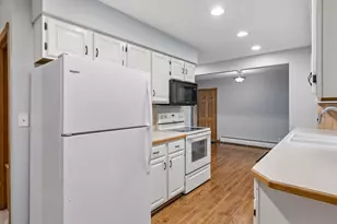 20635 Hughes Ave W, Lakeville, MN 55044 - Photo 11
