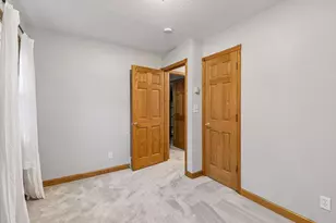 20635 Hughes Ave W, Lakeville, MN 55044 - Photo 9